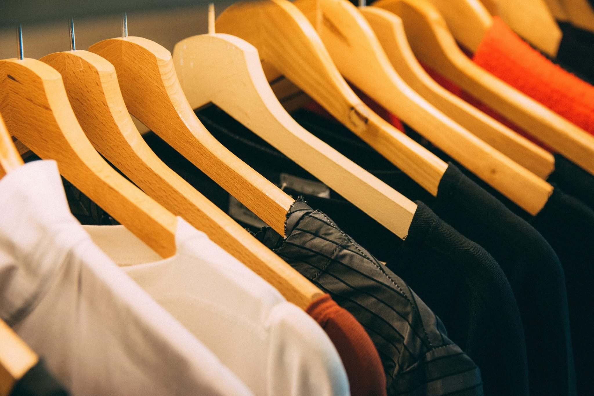 How to Start a Dropshipping T-Shirt Business